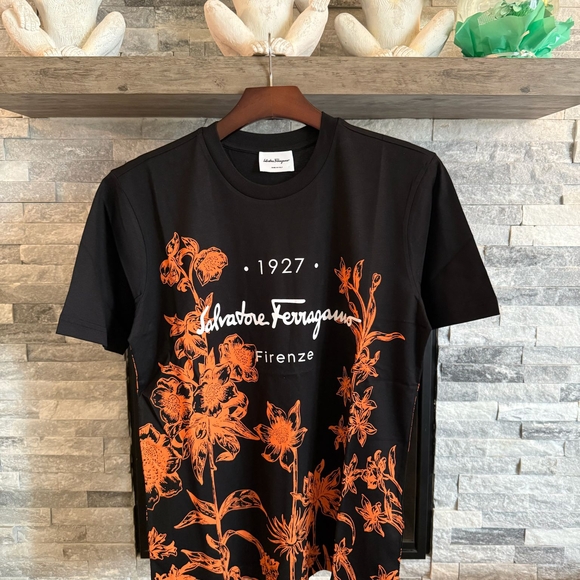 Salvatore Ferragamo 1927 Signature Men's Black T Shirt Size Medium - Picture 1 of 6
